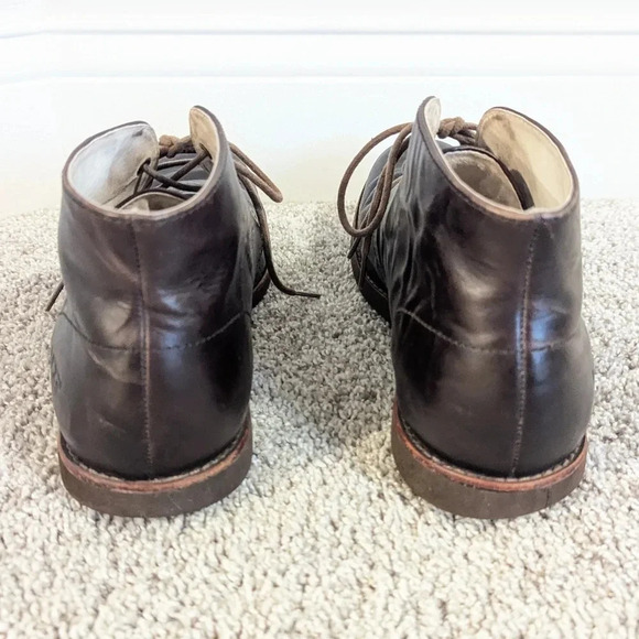 UGG Leighton Dark Brown Leather Chukka Boot sz 9 main image 7